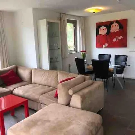 Vrijstaande Recreatiewoning Direct Aan Het * Ewijk