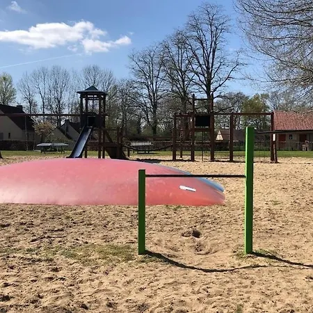 Vrijstaande Recreatiewoning Direct Aan Het Ewijk