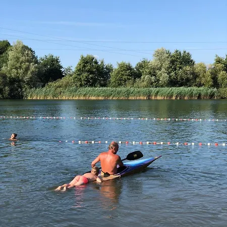 Vrijstaande Recreatiewoning Direct Aan Het Ewijk