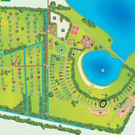 Holiday home Vrijstaande Recreatiewoning Direct Aan Het
